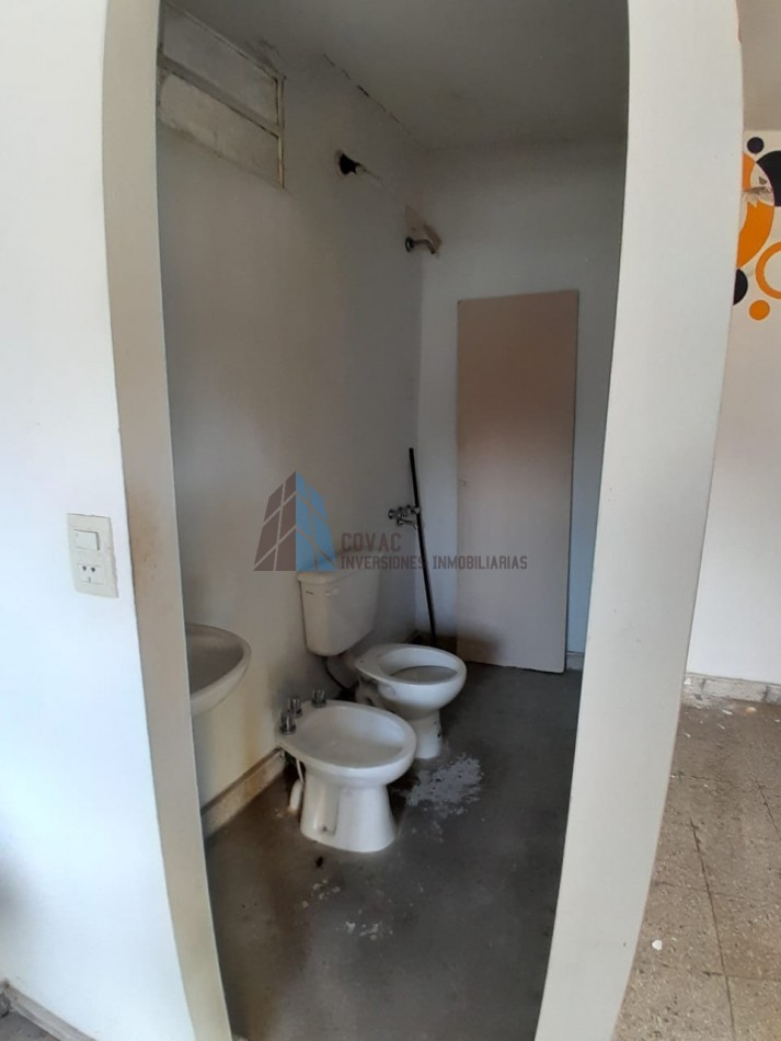 CASA + LOCAL COMERCIAL RAUL COLOMBRES 1000