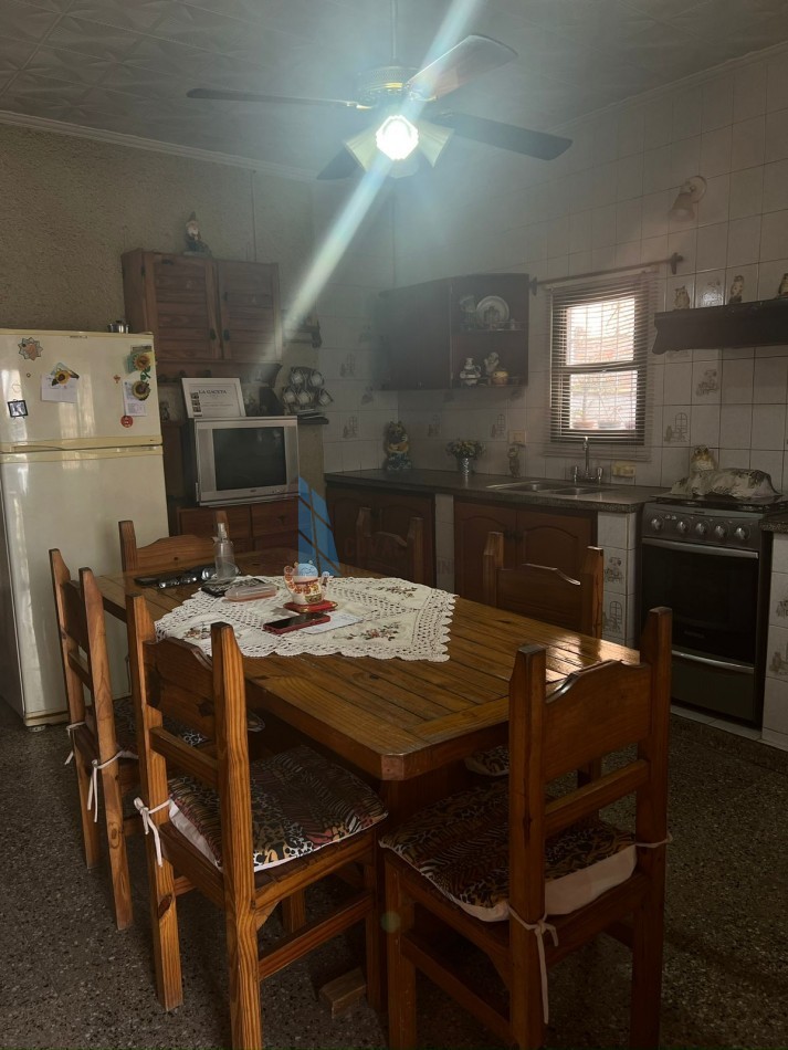 EXCEPCIONAL VIVIENDA CON PH EN VILLA MARIANO MORENO