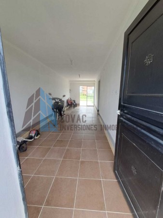 CASA 3 DORMITORIOS BARRIO PRIVADO LOMA ALTA