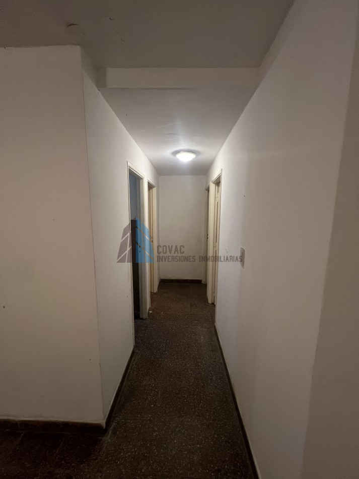 DPTO EN PLANTA BAJA DE 3 DORM