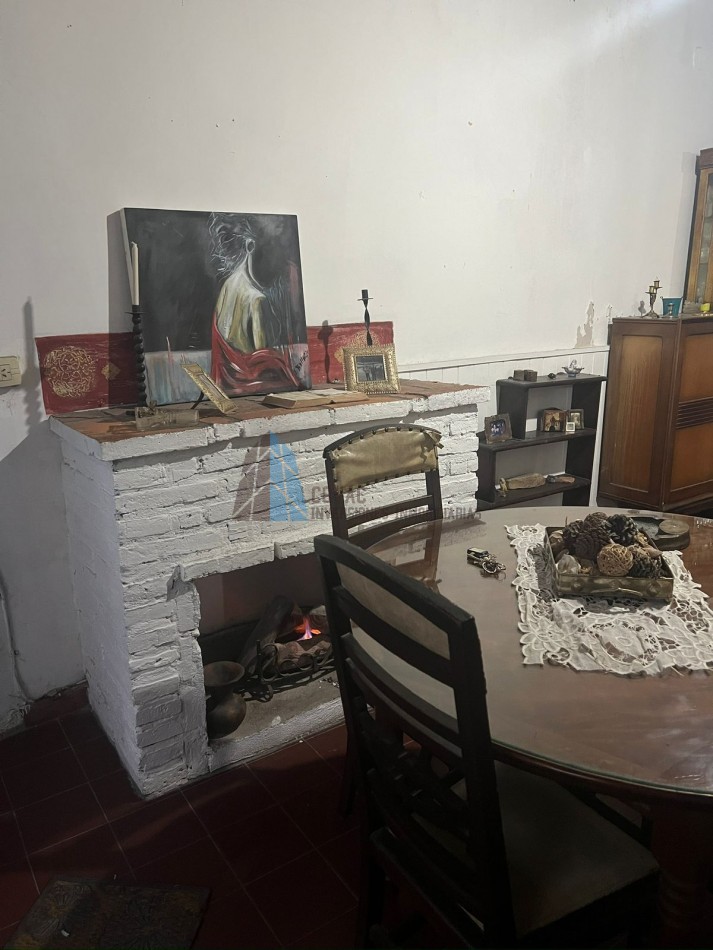 OPORTUNIDAD DE INVERSION CASA EN CORRIENTES 1.200