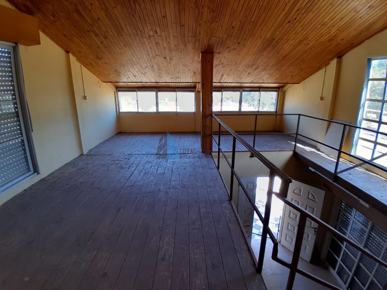 OPORTUNIDAD "CASA EN RACO"