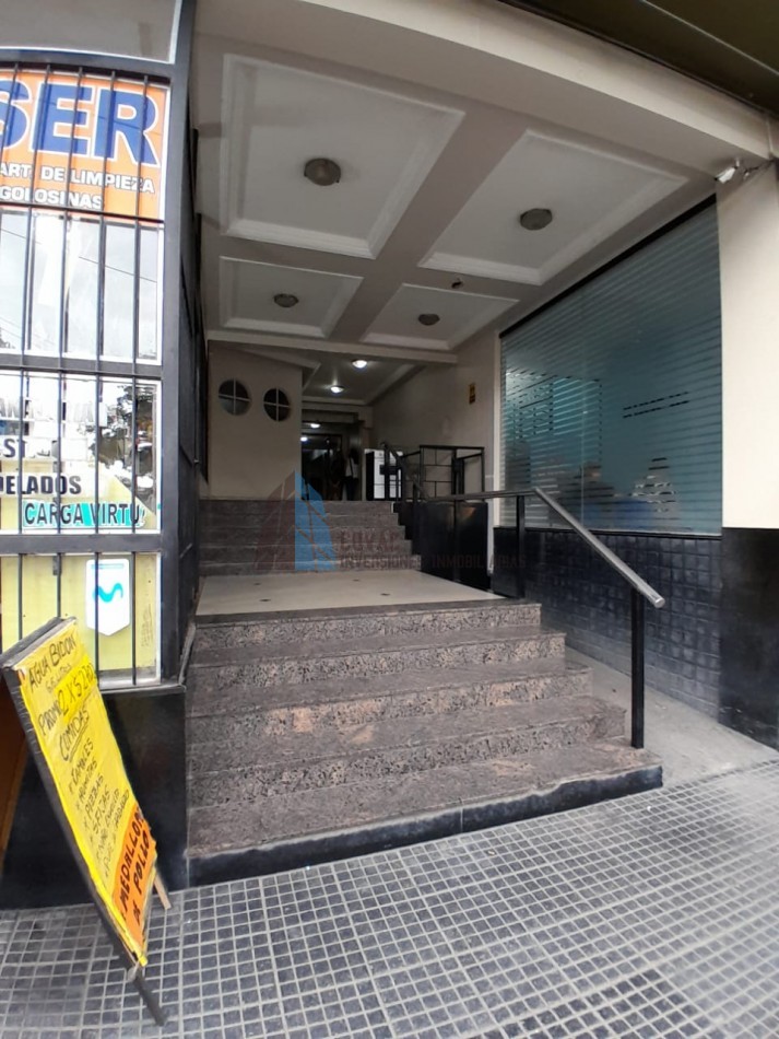 MONOAMBIENTE AMOBLADO