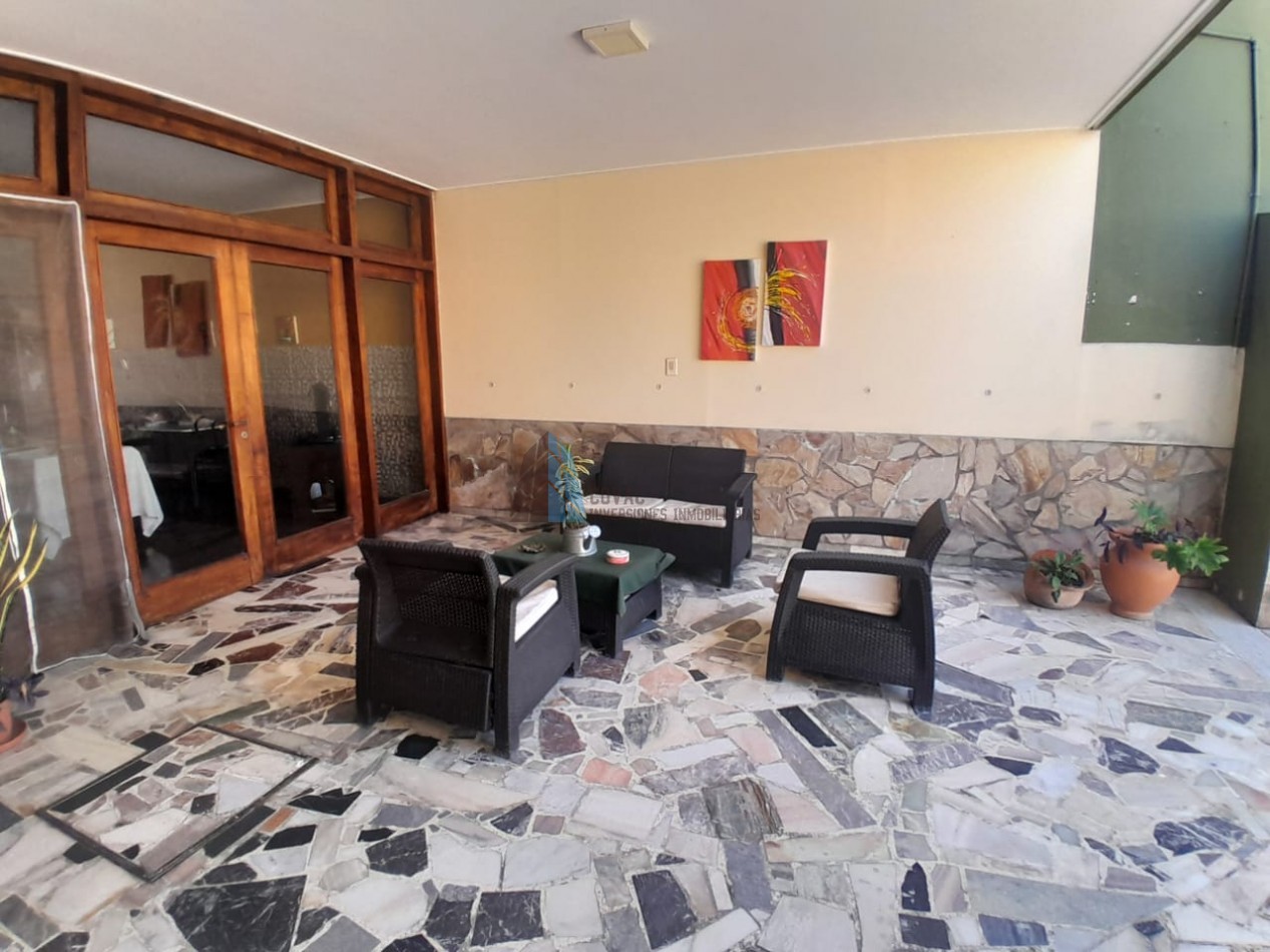 Gran Propiedad en Venta - Suipacha 600 - Ideal Vivienda o Emprendimiento