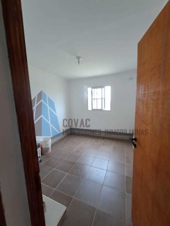 CASA 3 DORMITORIOS BARRIO PRIVADO LOMA ALTA
