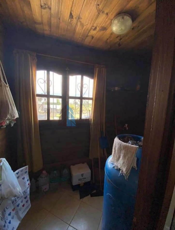 HERMOSA CASA EN "EL MOLLAR"