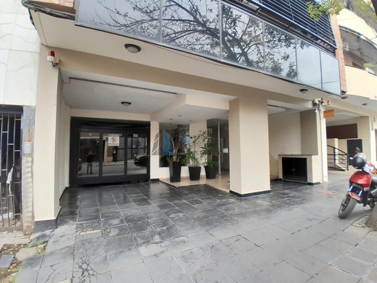 Venta de Departamento - 3 Dormitorios con Doble Balcon en 9 de Julio 700