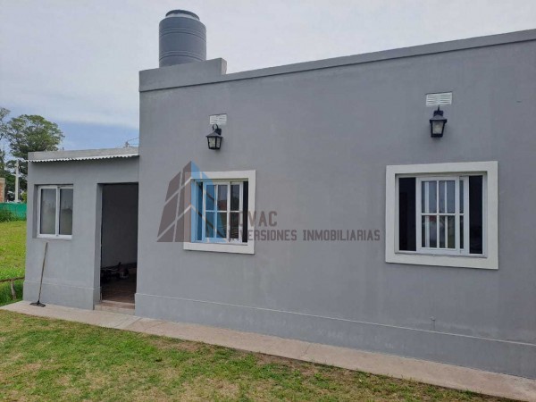 CASA 3 DORMITORIOS BARRIO PRIVADO LOMA ALTA