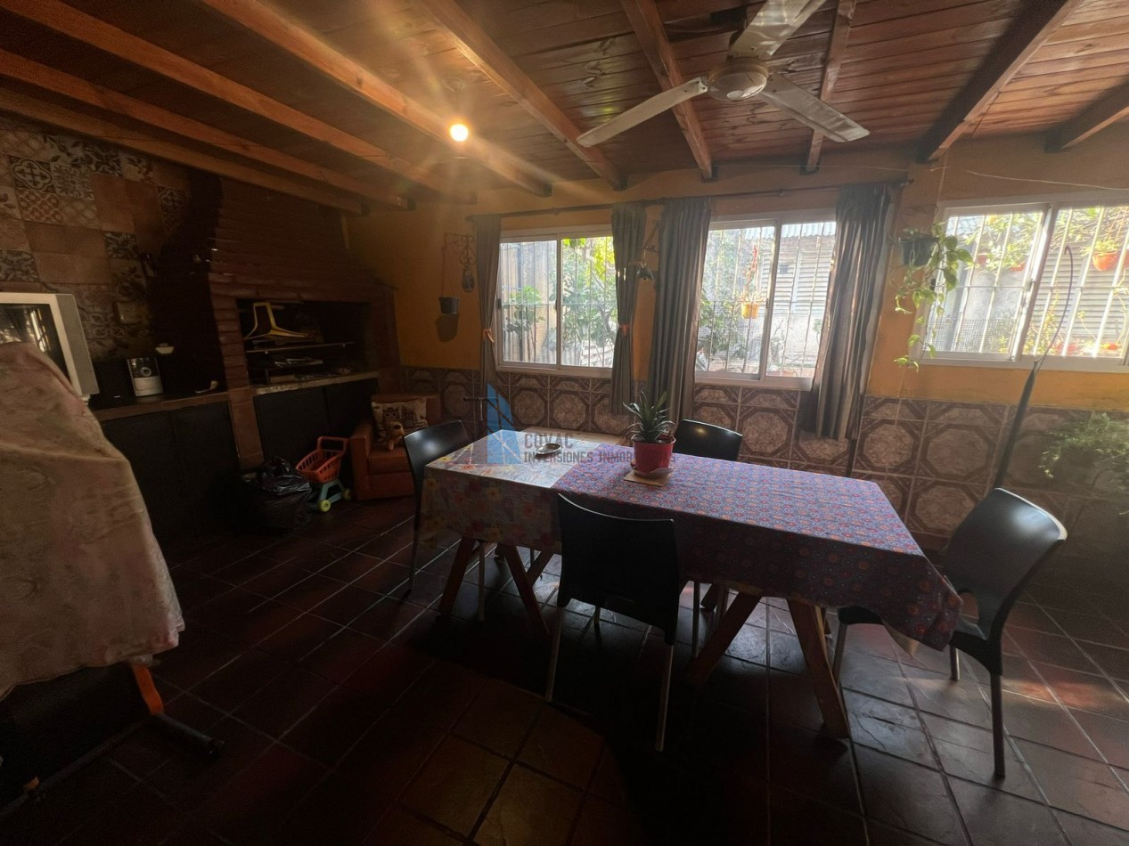 EXCEPCIONAL VIVIENDA CON PH EN VILLA MARIANO MORENO