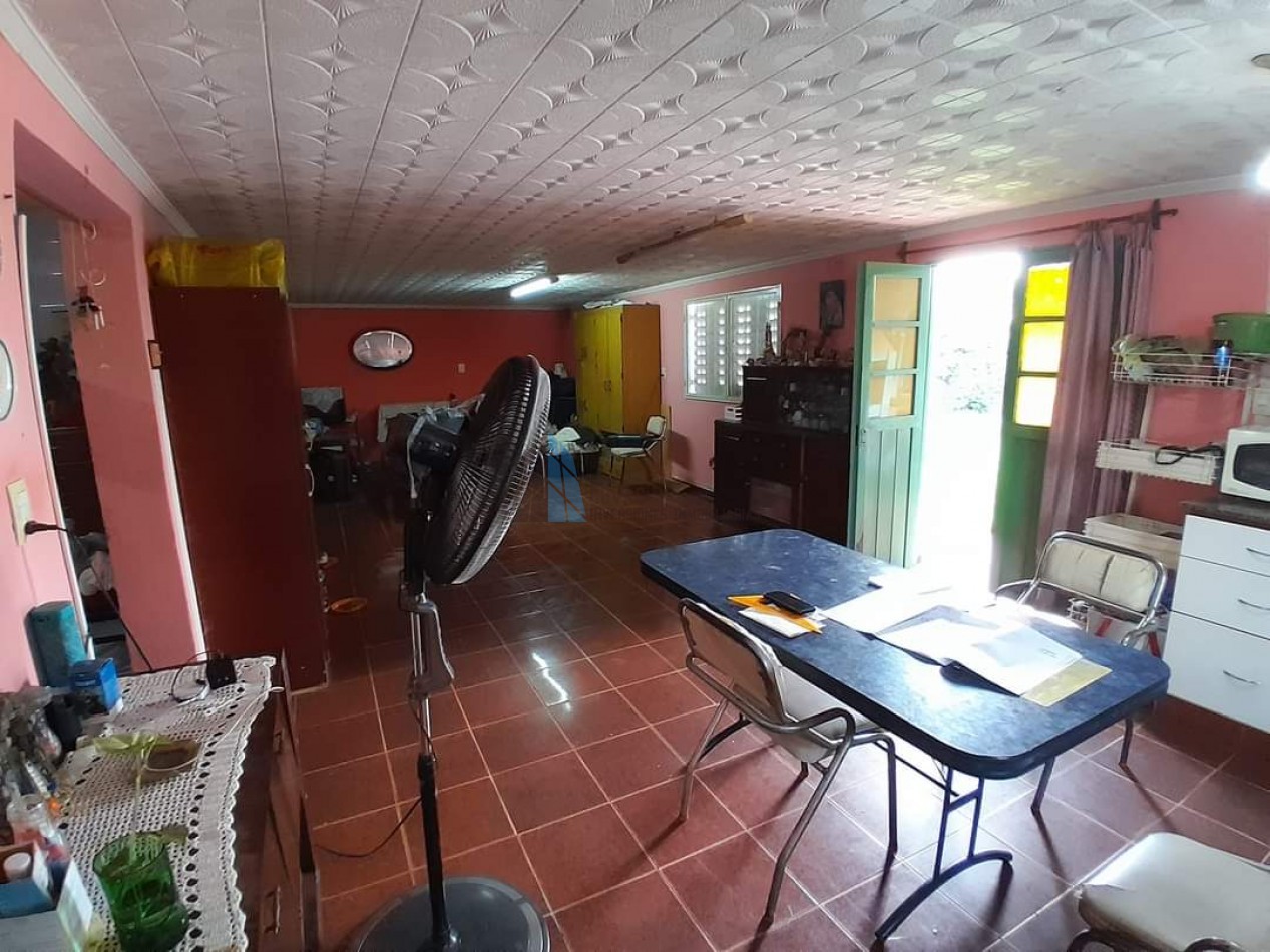 CASA EN VENTA 3 DORMITORIOS VILLA CARMELA