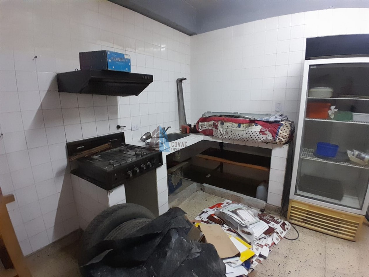 CASA + LOCAL COMERCIAL RAUL COLOMBRES 1000
