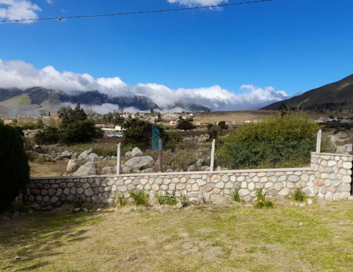 HERMOSA CASA EN "EL MOLLAR"
