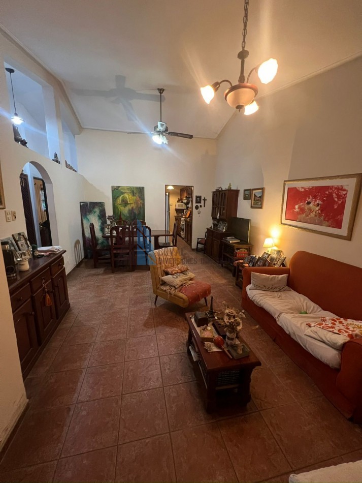 ESTUPENDA CASA EN BARRIO CERRADO