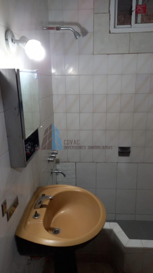 CASA CENTRICA EN TERMAS DE RIO HONDO