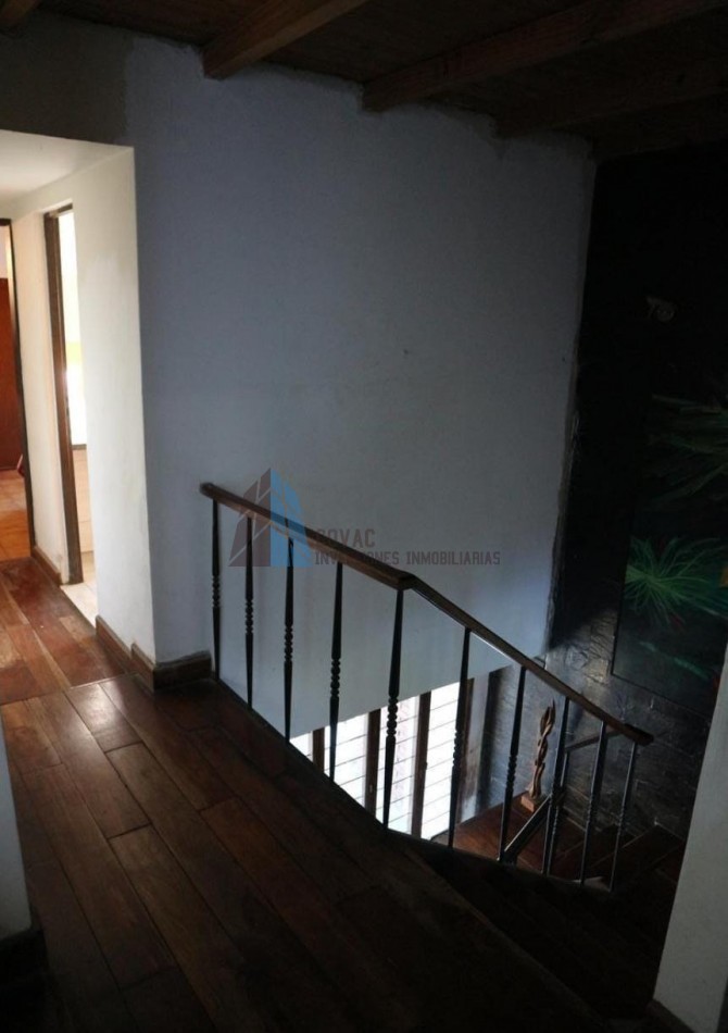 HERMOSA CASA EN BARRIO OBISPO PIEDRABUENA