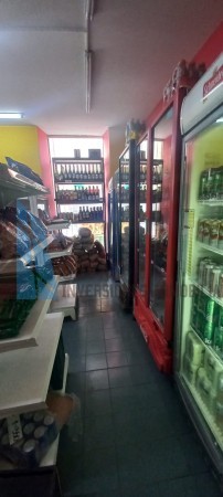 FONDO DE COMERCIO EN IMPORTANTE ESQUINA DE BARRIO NORTE