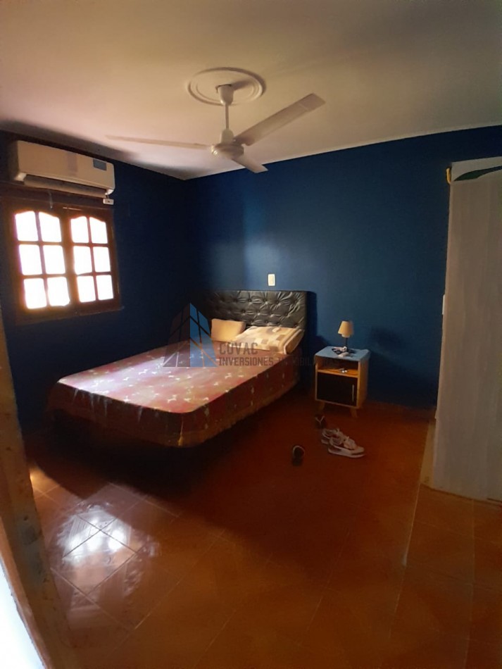 AMPLIA CASA EN VENTA 5 DORMITORIOS