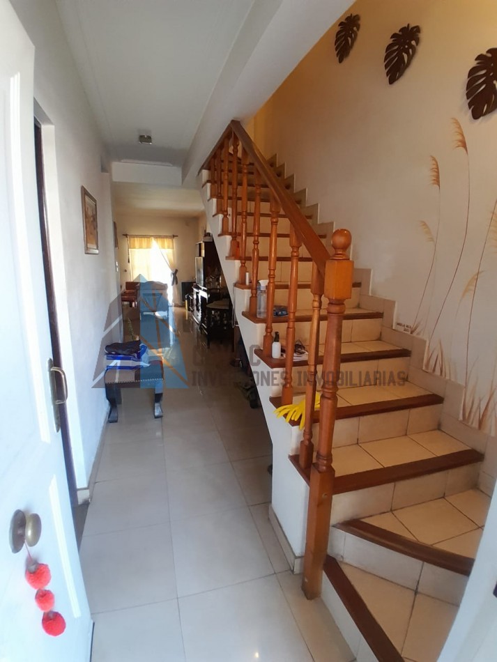Venta - Duplex 3 Dormitorios con Pileta en Mendoza 4500