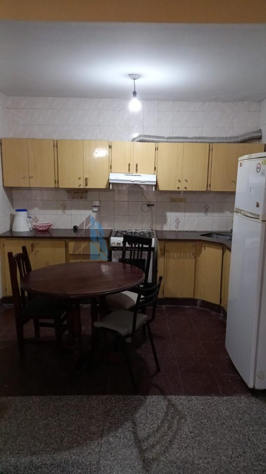 CASA CENTRICA EN TERMAS DE RIO HONDO