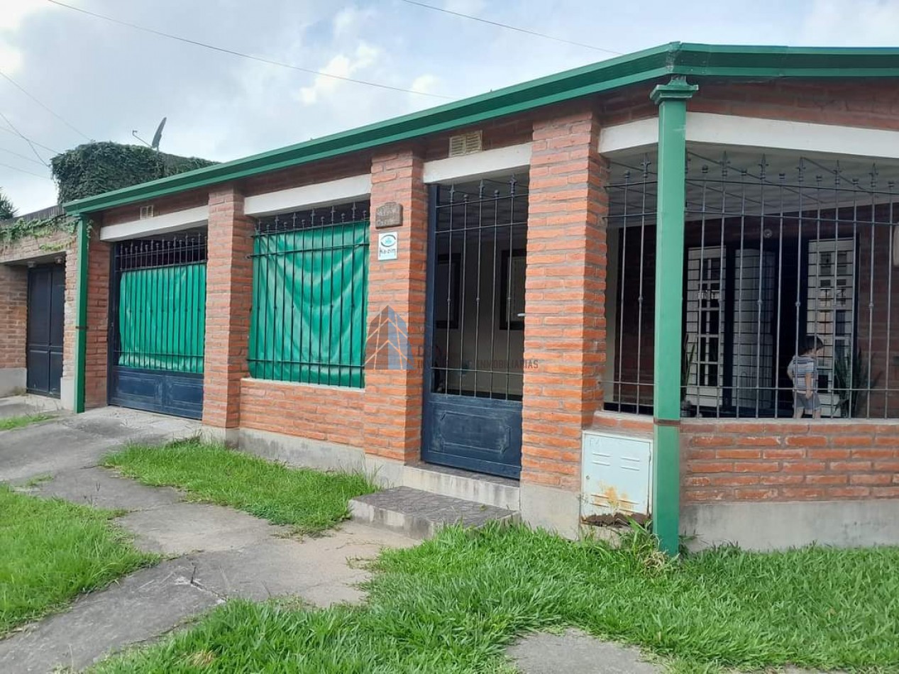 CASA EN VENTA 3 DORMITORIOS VILLA CARMELA