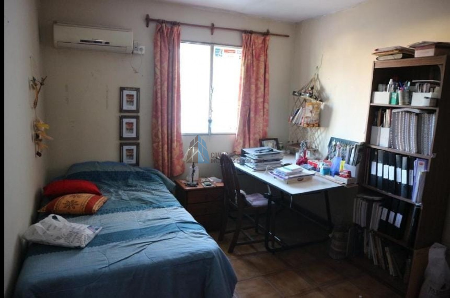 HERMOSA CASA EN BARRIO OBISPO PIEDRABUENA