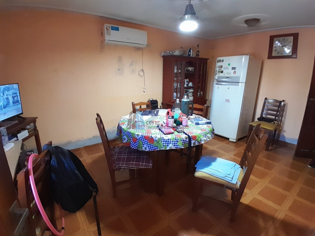 AMPLIA CASA EN VENTA 5 DORMITORIOS