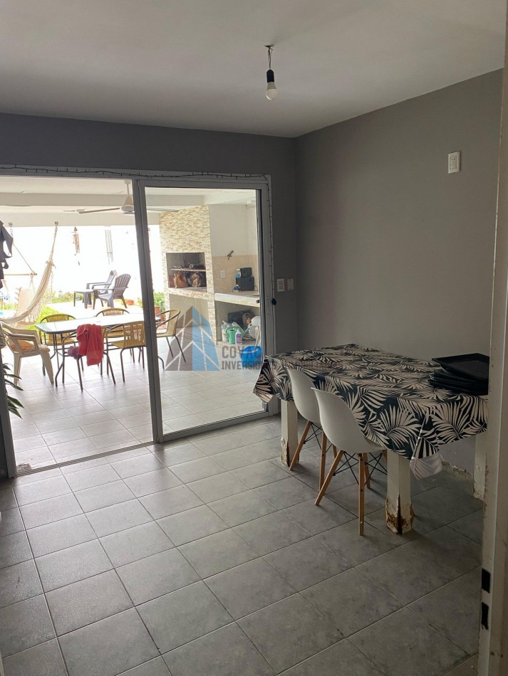 AMPLIA CASA ¡Ideal para familias! 