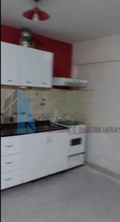 DUPLEX CON RENTA BARRIO KENNEDY