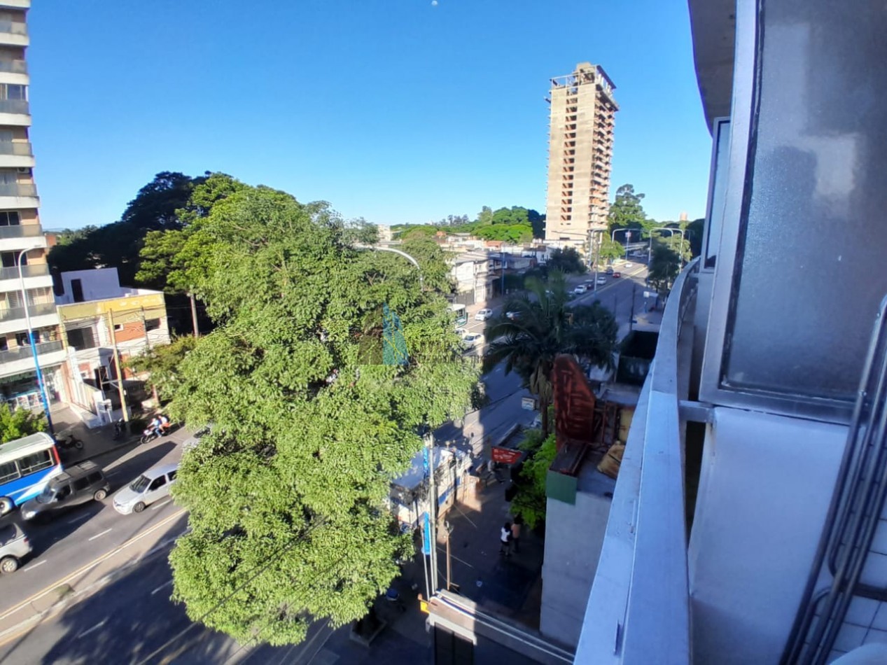 MONOAMBIENTE AMOBLADO C/ BALCON
