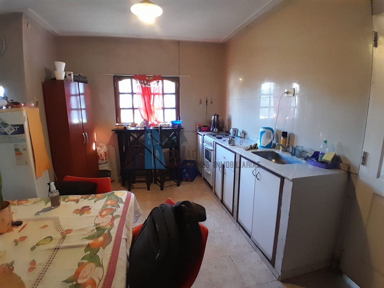 CASA DE 4 DORM "EL MANANTIAL"