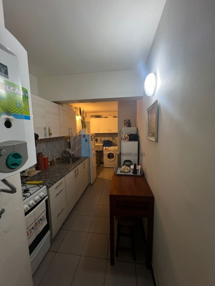 DPTO AV SARMIENTO 800 C/BALCON