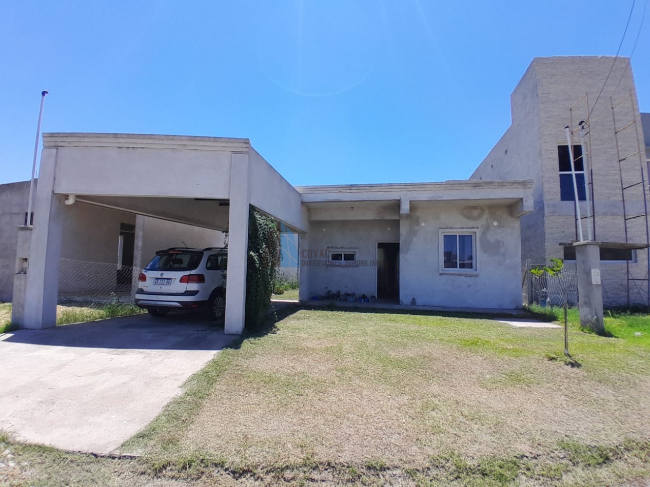 CASA EN VENTA BARRIO PRIVADO. ¡OPORTUNIDAD PRECIO DE REMATE!