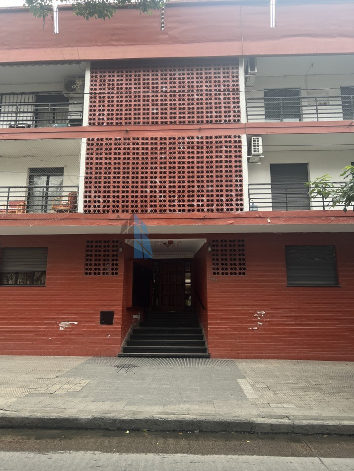 DPTO EN PLANTA BAJA DE 3 DORM