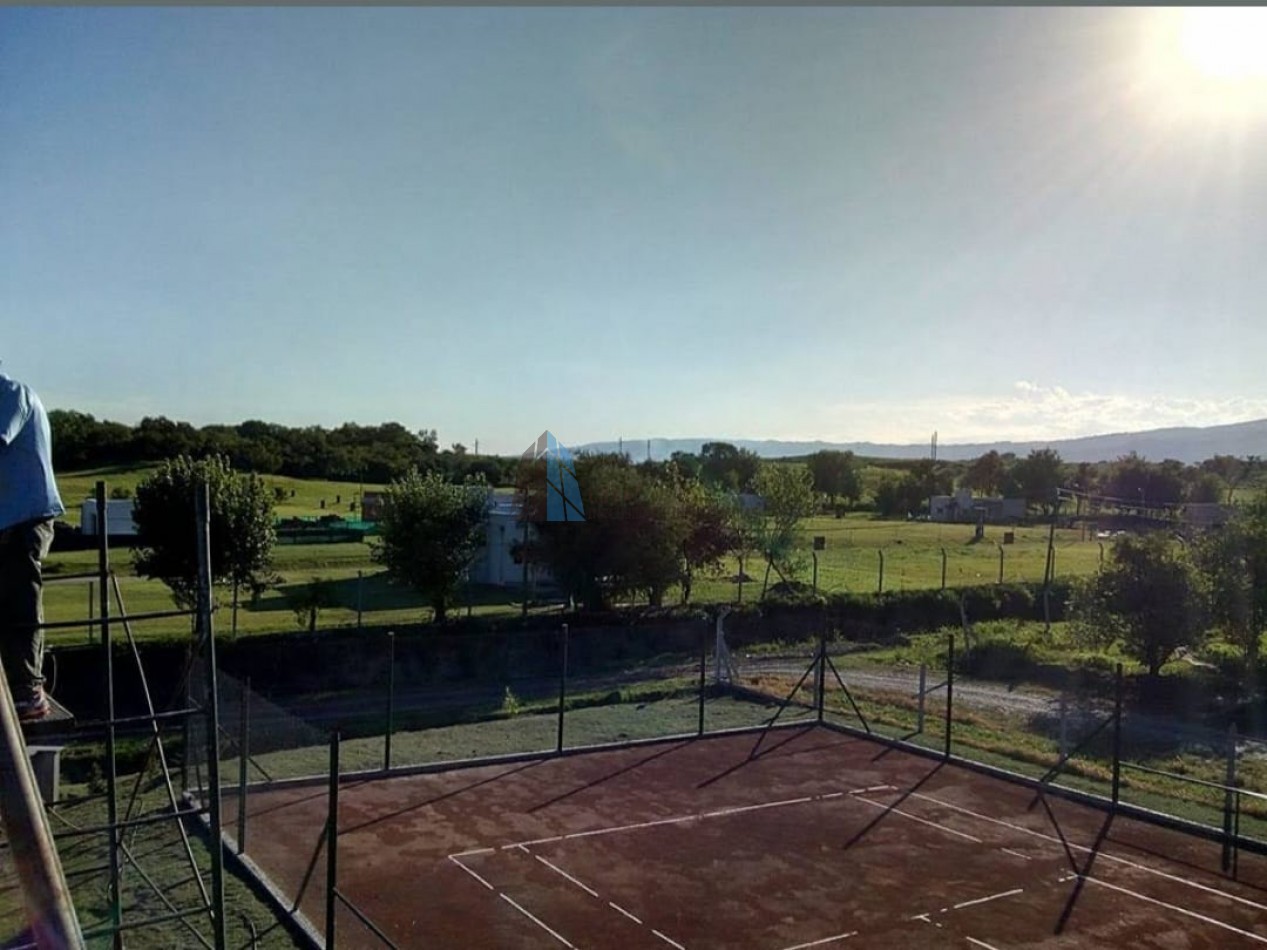 ¡Terreno en venta en Country El Mirador - Los Nogales!