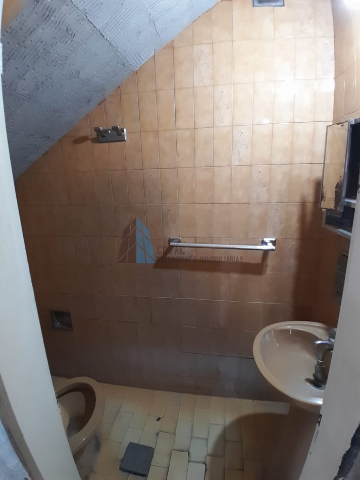 CASA + LOCAL COMERCIAL RAUL COLOMBRES 1000