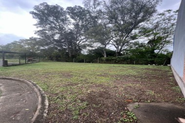 LOTE BARRIO PRIVADO LOS NOGALES