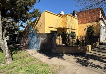 Casa en Esquina en Tafi Viejo | 3 Dormitorios, Cochera y Galpon
