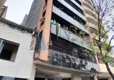 Venta de Departamento - 3 Dormitorios con Doble Balcon en 9 de Julio 700