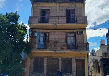 Propiedad Comercial en Tres Plantas - 740 m² - Ubicacion Estrategica