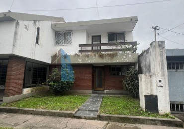 Casa de 4 dormitorios en Barrio Piedrabuena