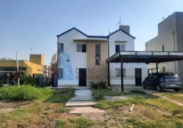 Casa en Venta - Country Loma Linda