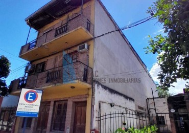IMPORTANTE LOCAL COMERCIAL EN 3 PLANTAS