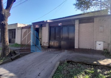 Casa en Venta en Barrio O'Connor | 4 Dormitorios, Pileta | Colombia 4000